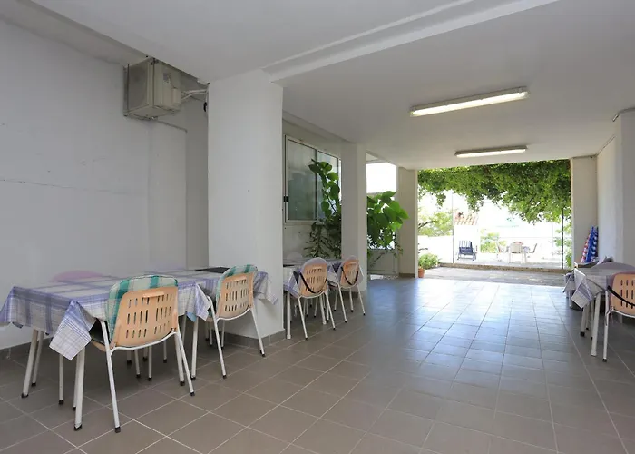 Gostinjska kuća Double 5263d 3*